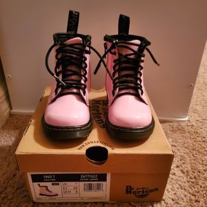 Toddler Dr. Martens boots